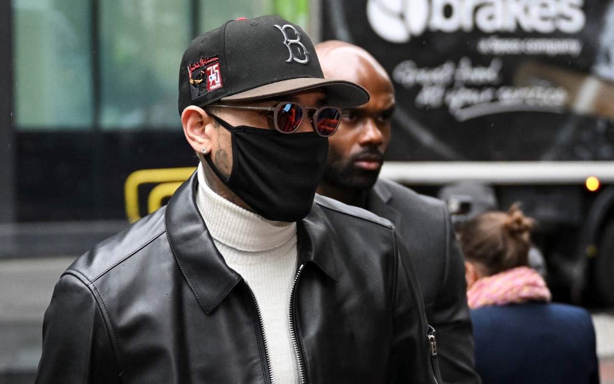 Chris Brown evita la cárcel: recibe ocho meses de condena suspendida por agresión en Londres