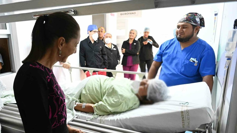 Sheinbaum supervisa hospitales y obras de salud en Quintana Roo